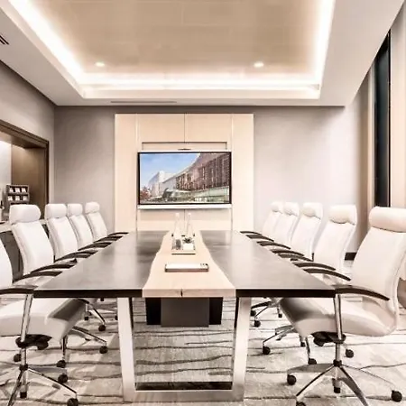 Hanza Tower Silver 20 Pool & Jacussi Appartement *